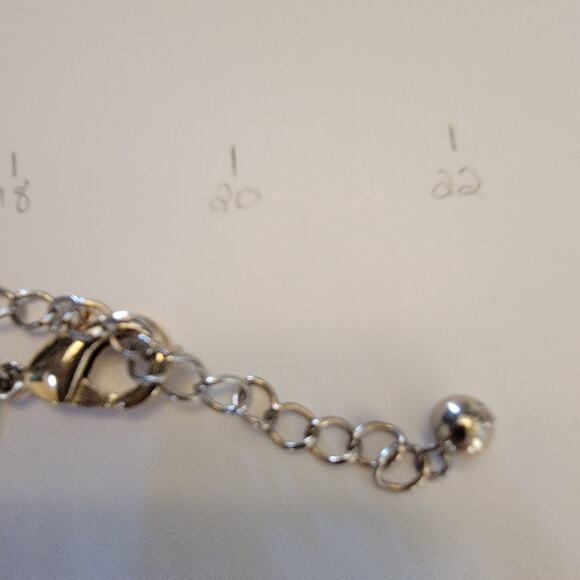 Modern Geometric Gold Tone Necklace with Open Hexagon Links Adjustable 18 to 22 - Picture 10 of 10